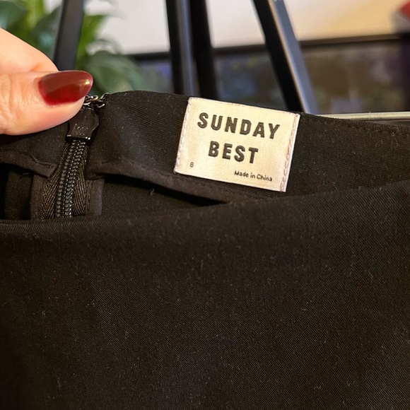 Classic Black Mini Skirt - Picture 4 of 5